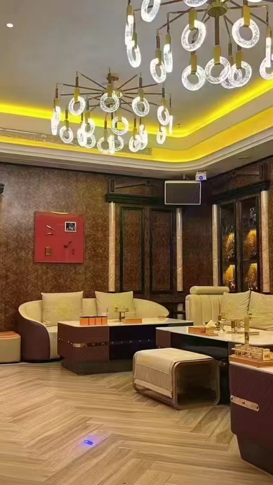 豪华包厢内部环境